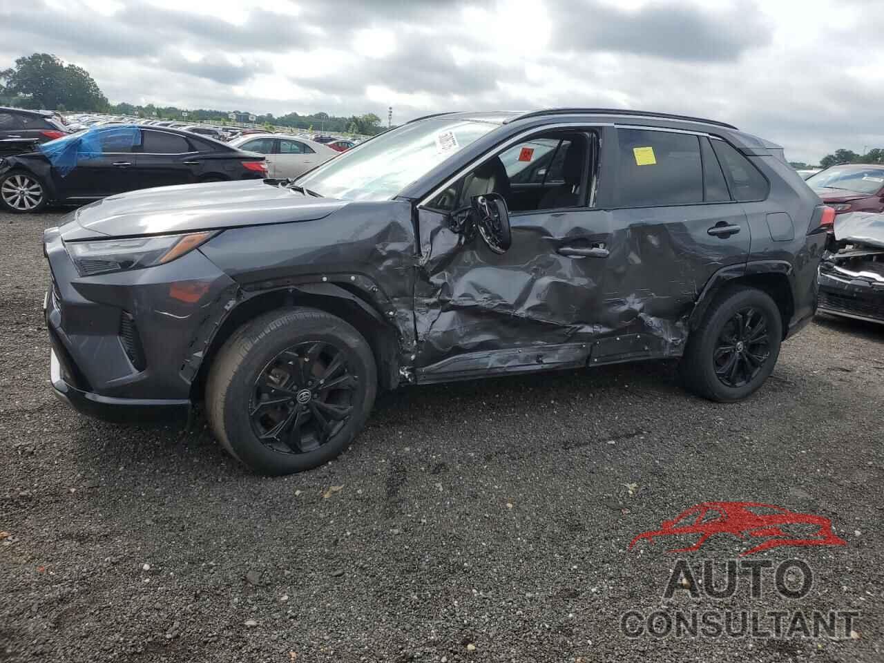 TOYOTA RAV4 2022 - JTM16RFV9NJ022235