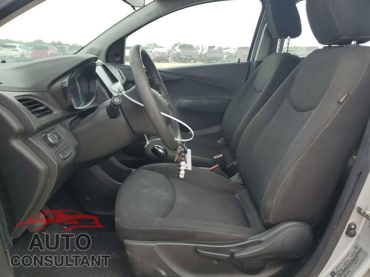 CHEVROLET SPARK 2019 - KL8CB6SA6KC812123