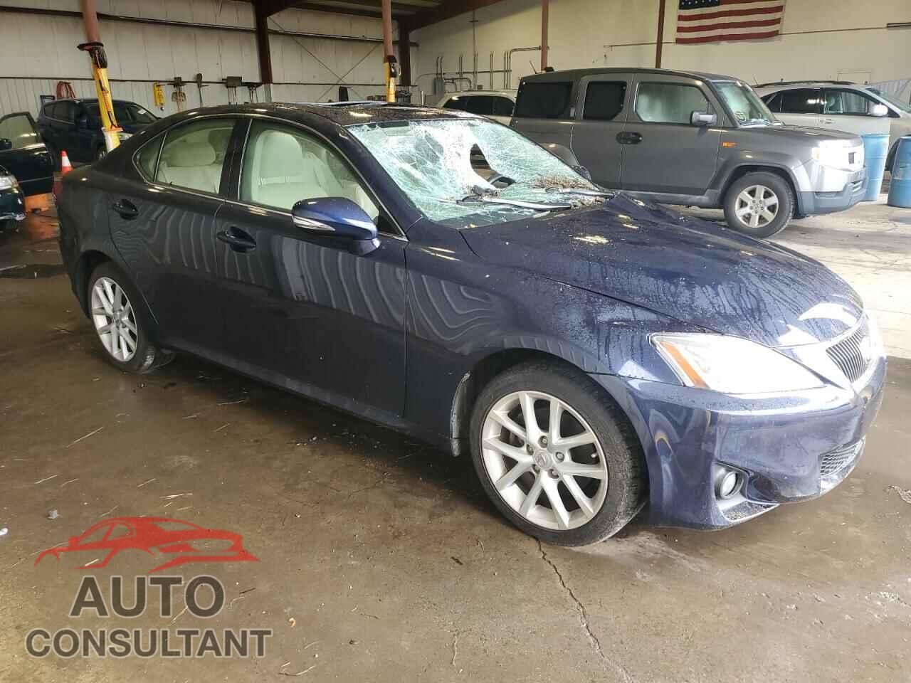 LEXUS IS 2012 - JTHCF5C23C5056185