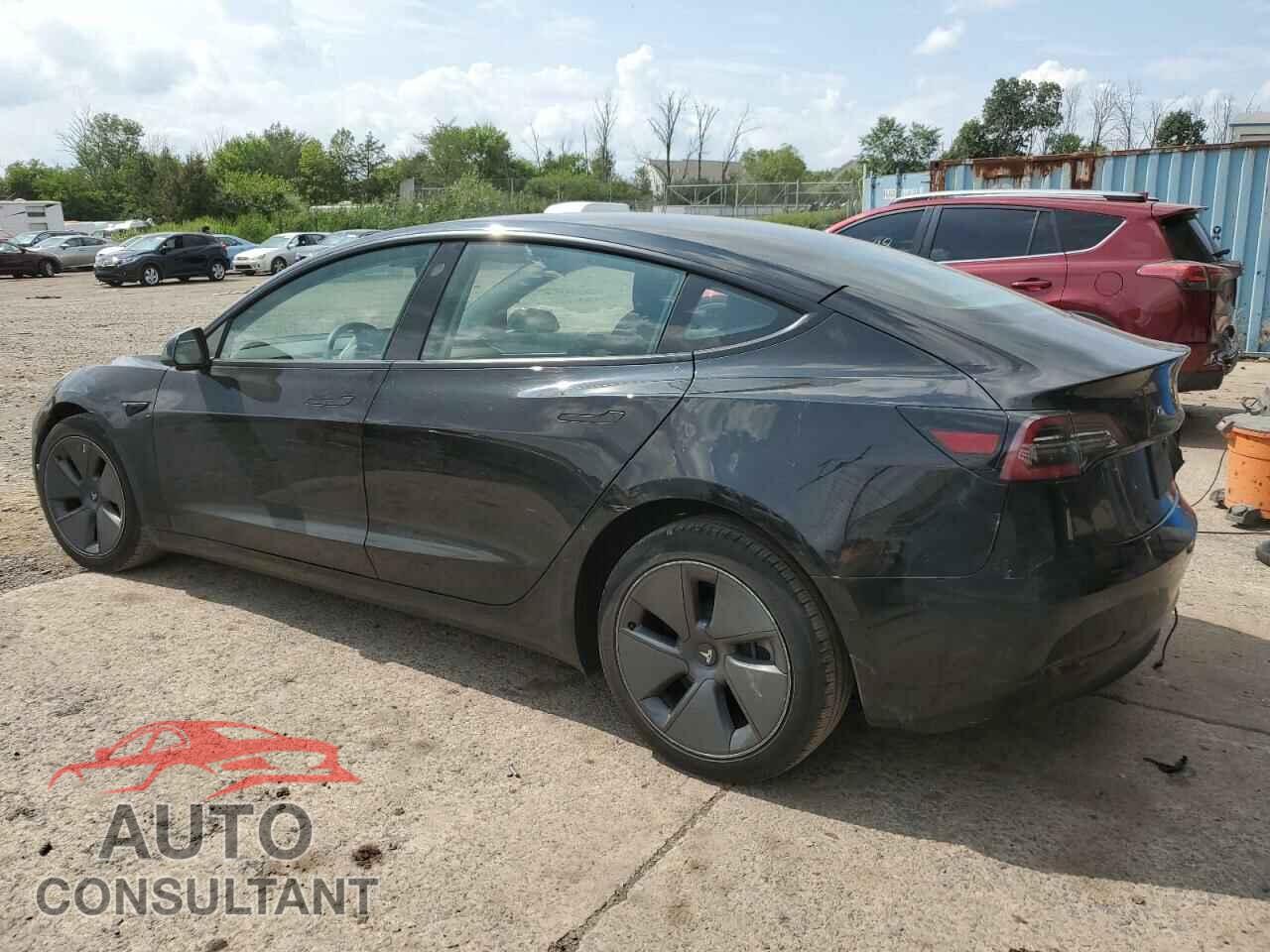 TESLA MODEL 3 2022 - 5YJ3E1EA2NF242559