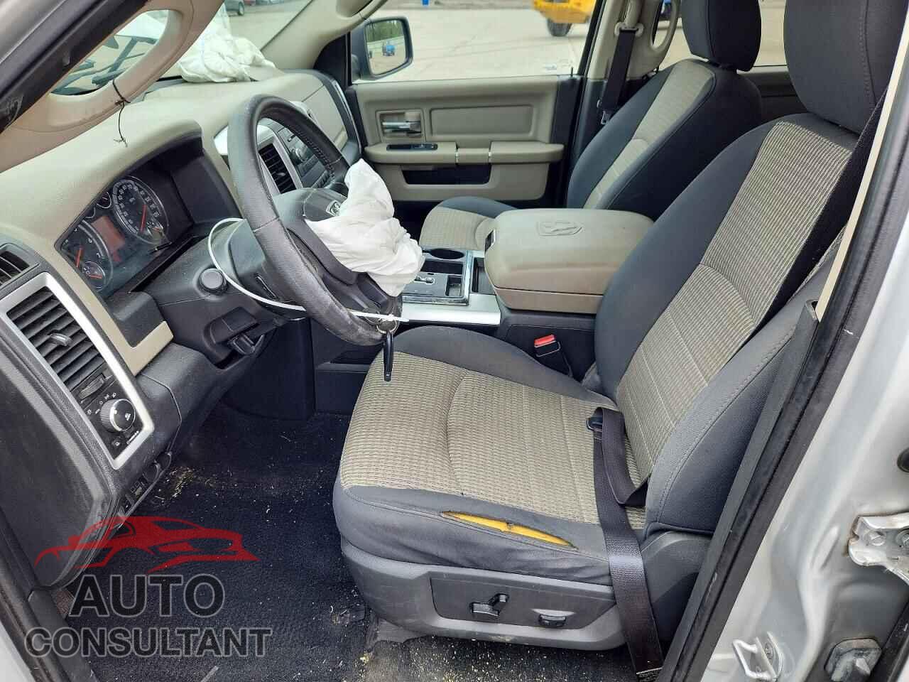 DODGE RAM 1500 2012 - 1C6RD7LTXCS195020