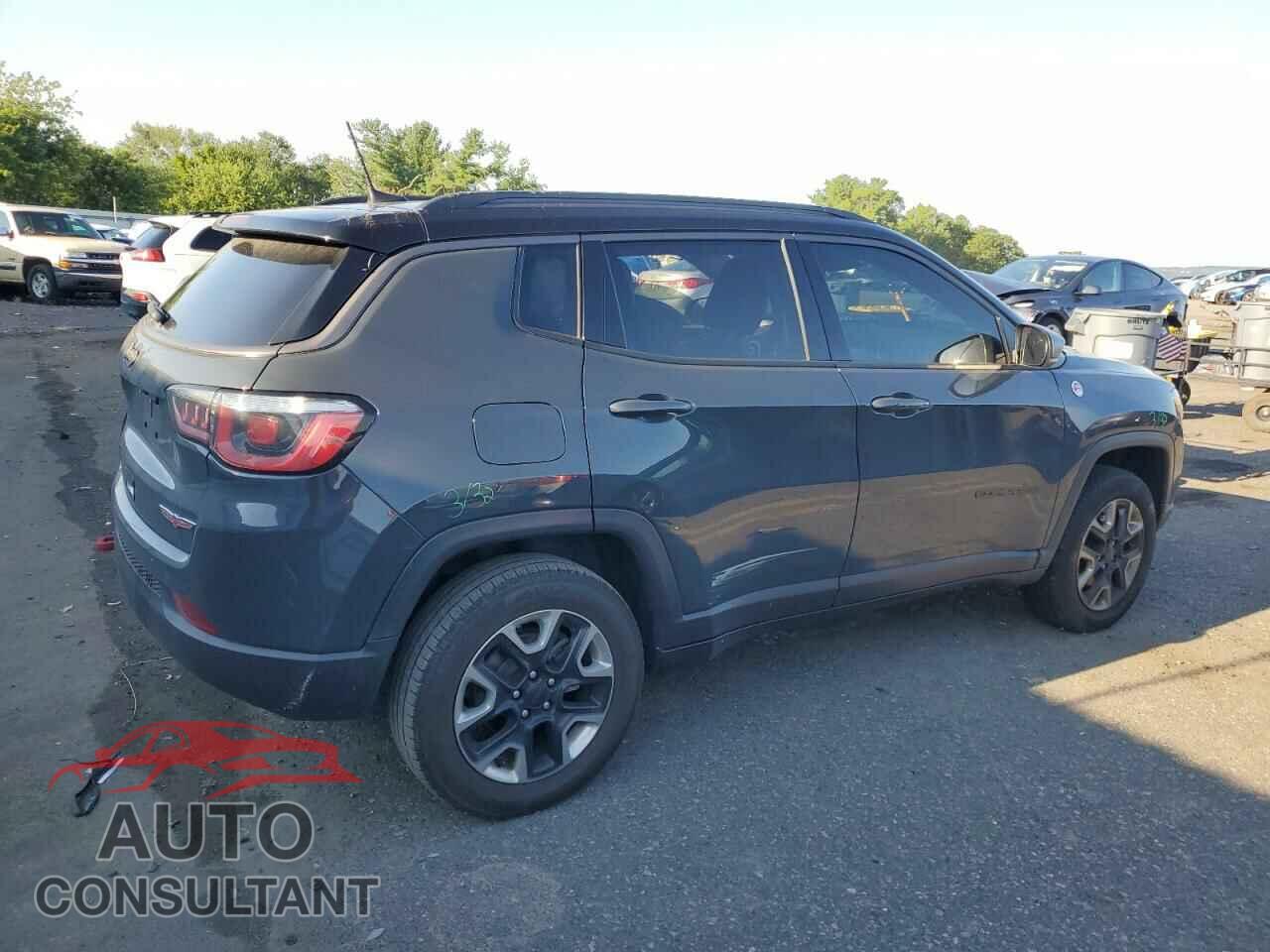 JEEP COMPASS 2018 - 3C4NJDDB5JT412005