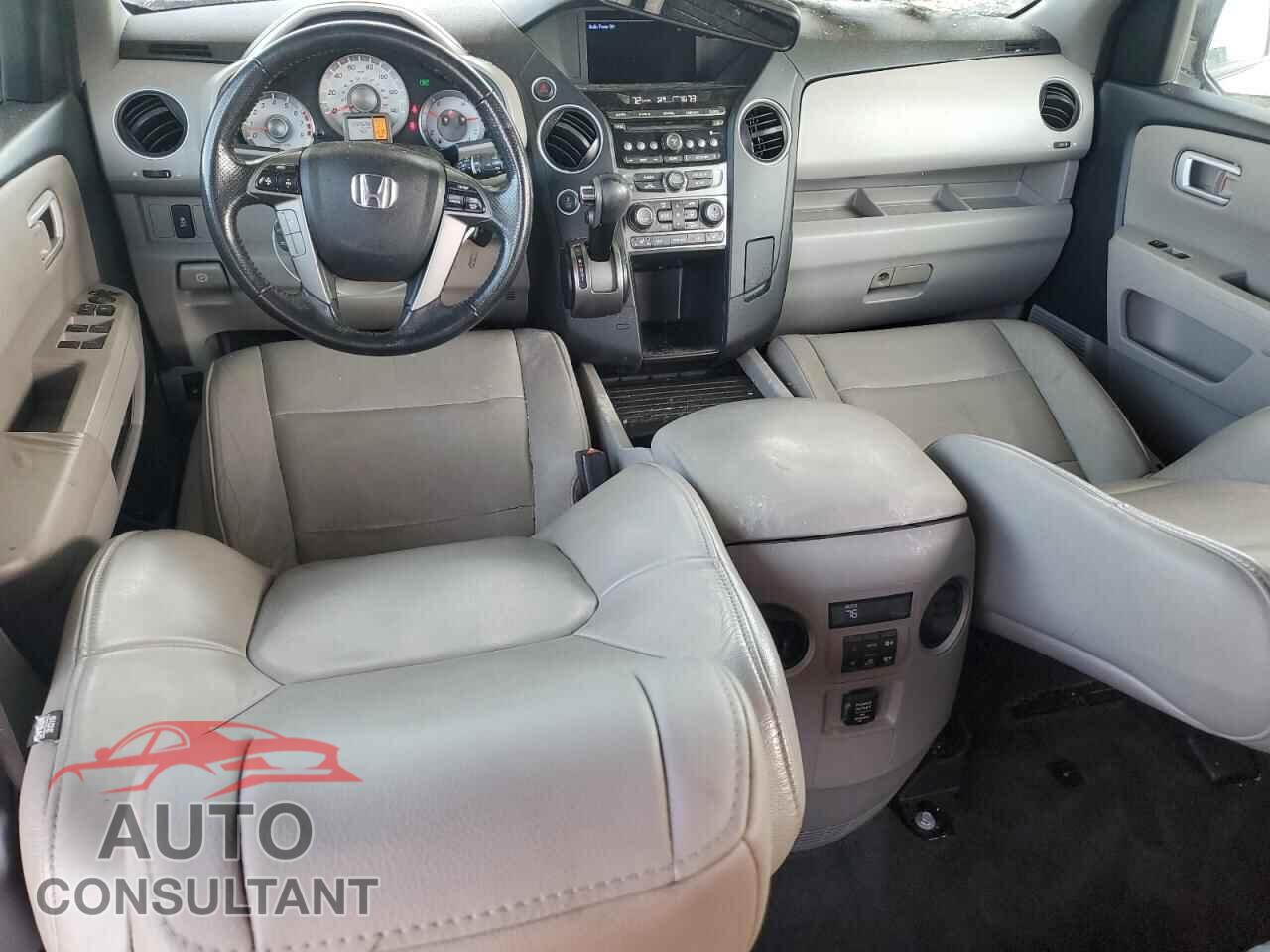 HONDA PILOT 2015 - 5FNYF4H5XFB019934