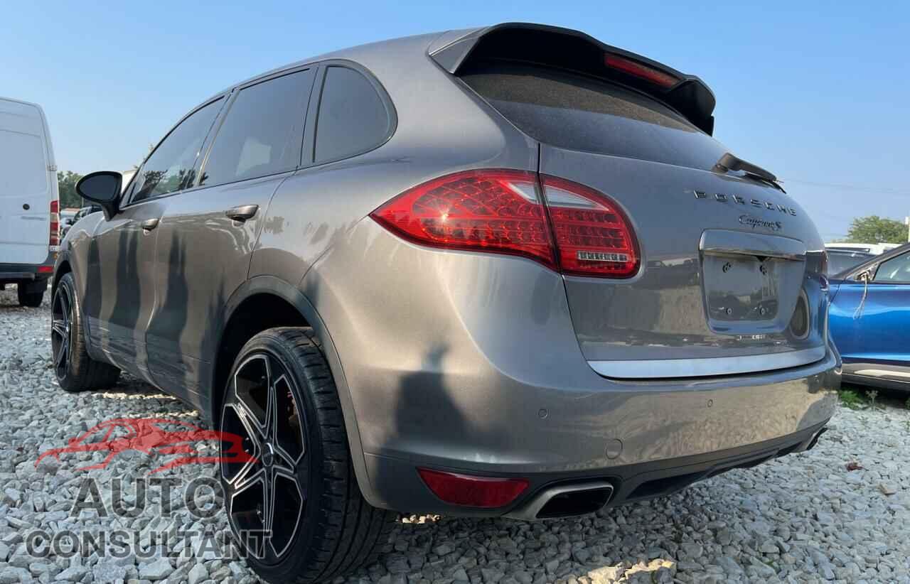 PORSCHE CAYENNE 2011 - WP1AB2A22BLA47332