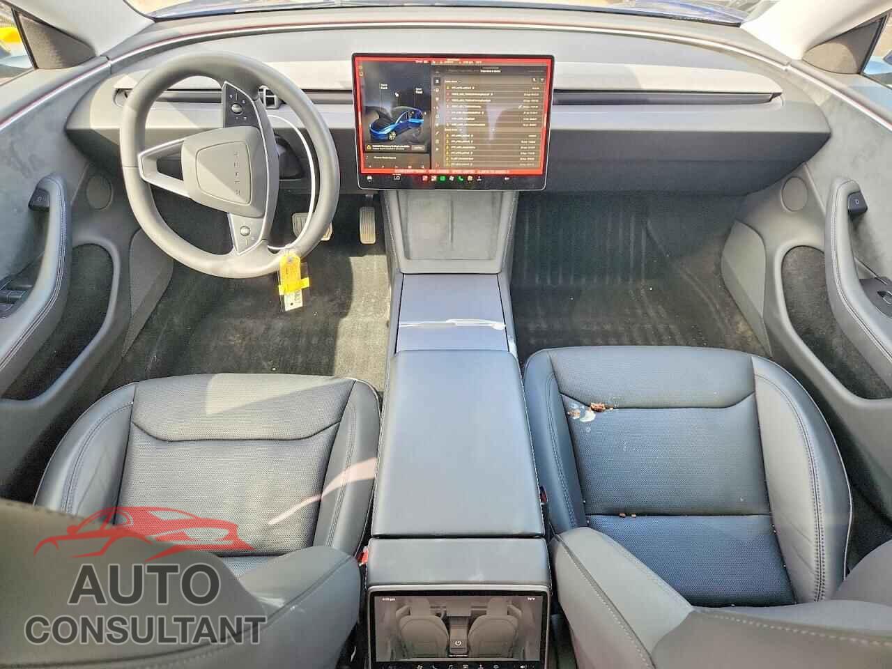 TESLA MODEL 3 2024 - 5YJ3E1EB2RF769354