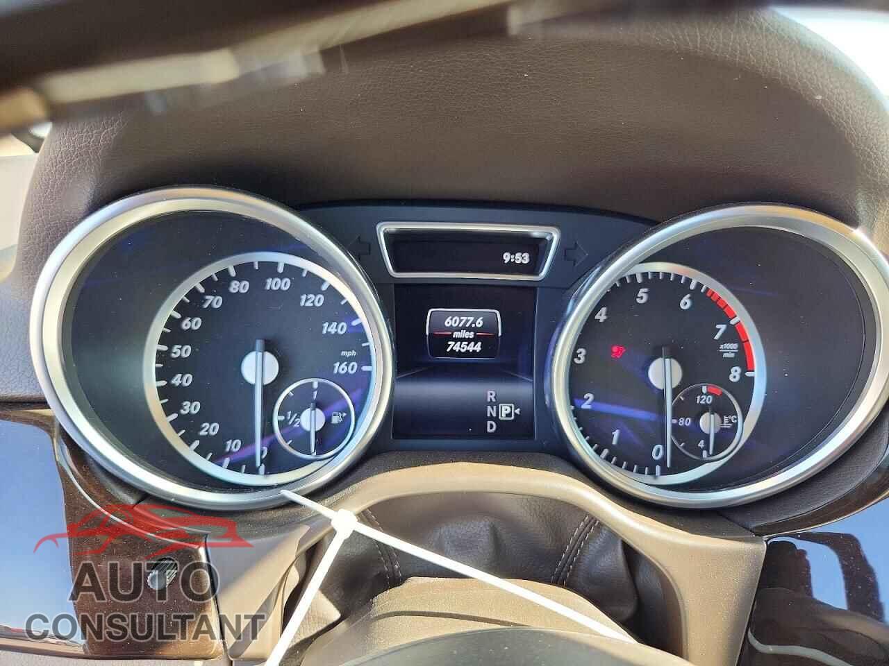 MERCEDES-BENZ M-CLASS 2015 - 4JGDA5JB3FA509686