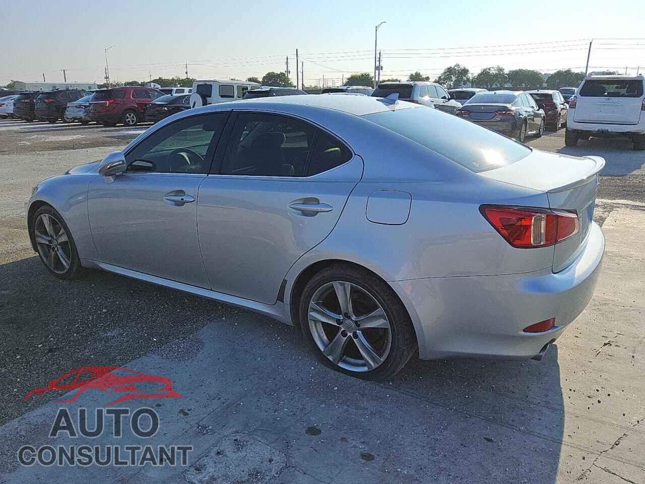 LEXUS IS 2012 - JTHBF5C29C5157758