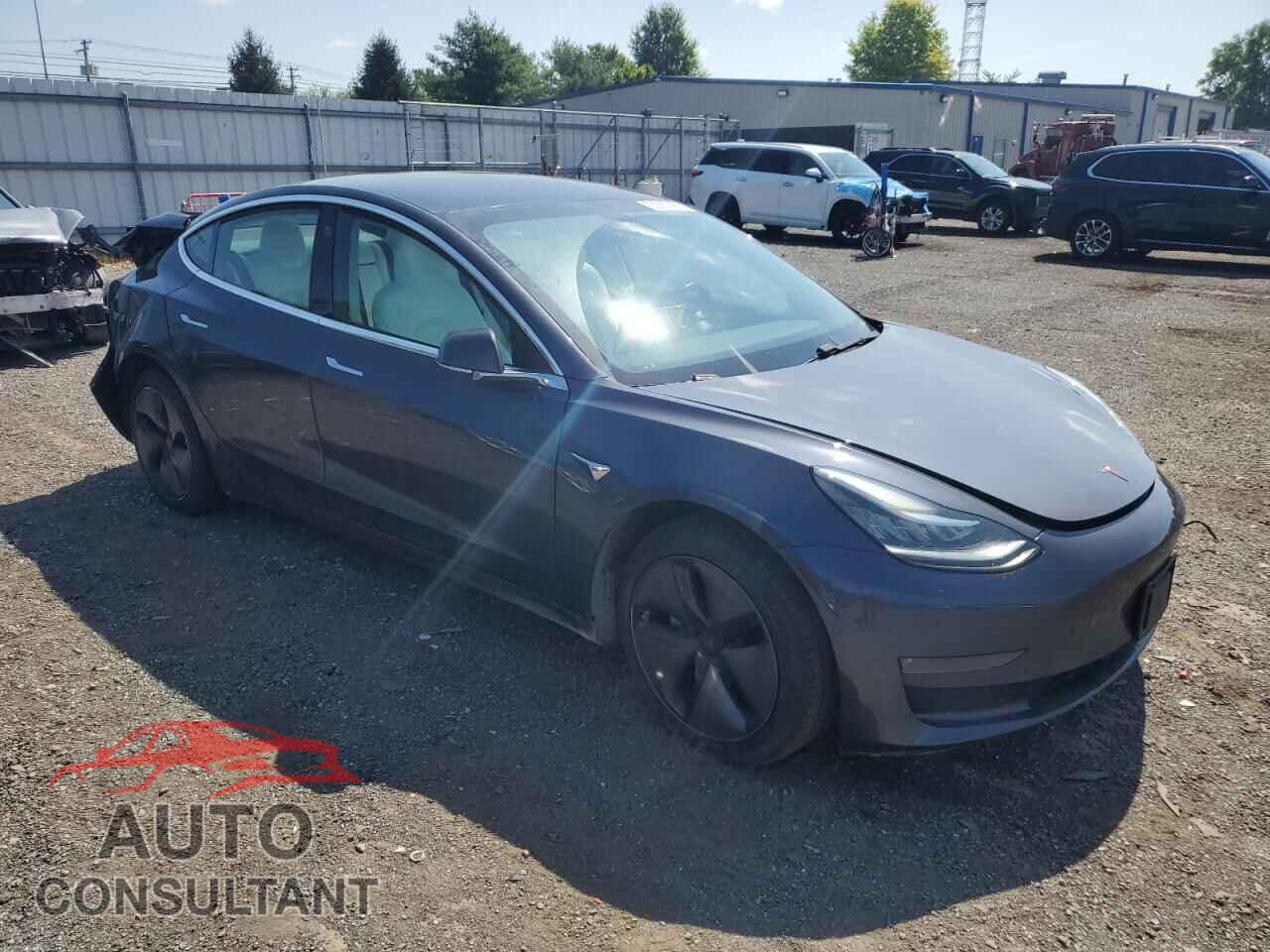 TESLA MODEL 3 2018 - 5YJ3E1EB6JF099375