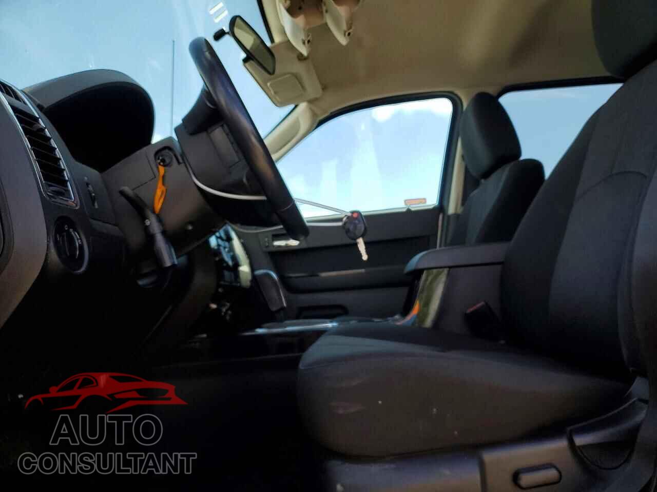 MAZDA TRIBUTE 2010 - 4F2CY9GG4AKM01764