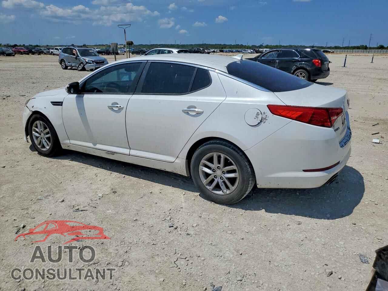 KIA OPTIMA 2011 - KNAGN4A70B5142645