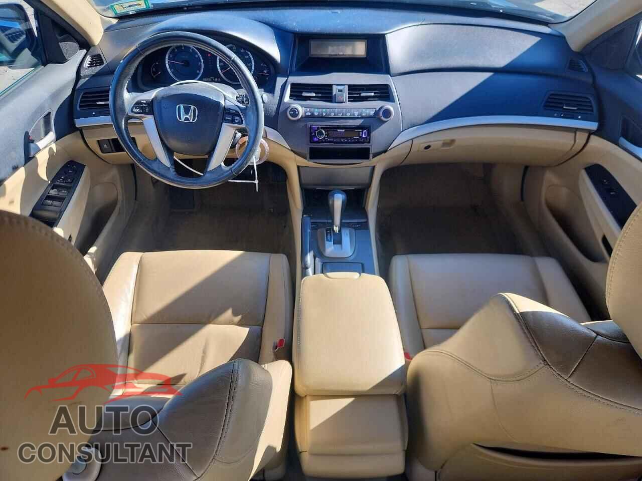HONDA ACCORD 2011 - 1HGCP2F61BA113700