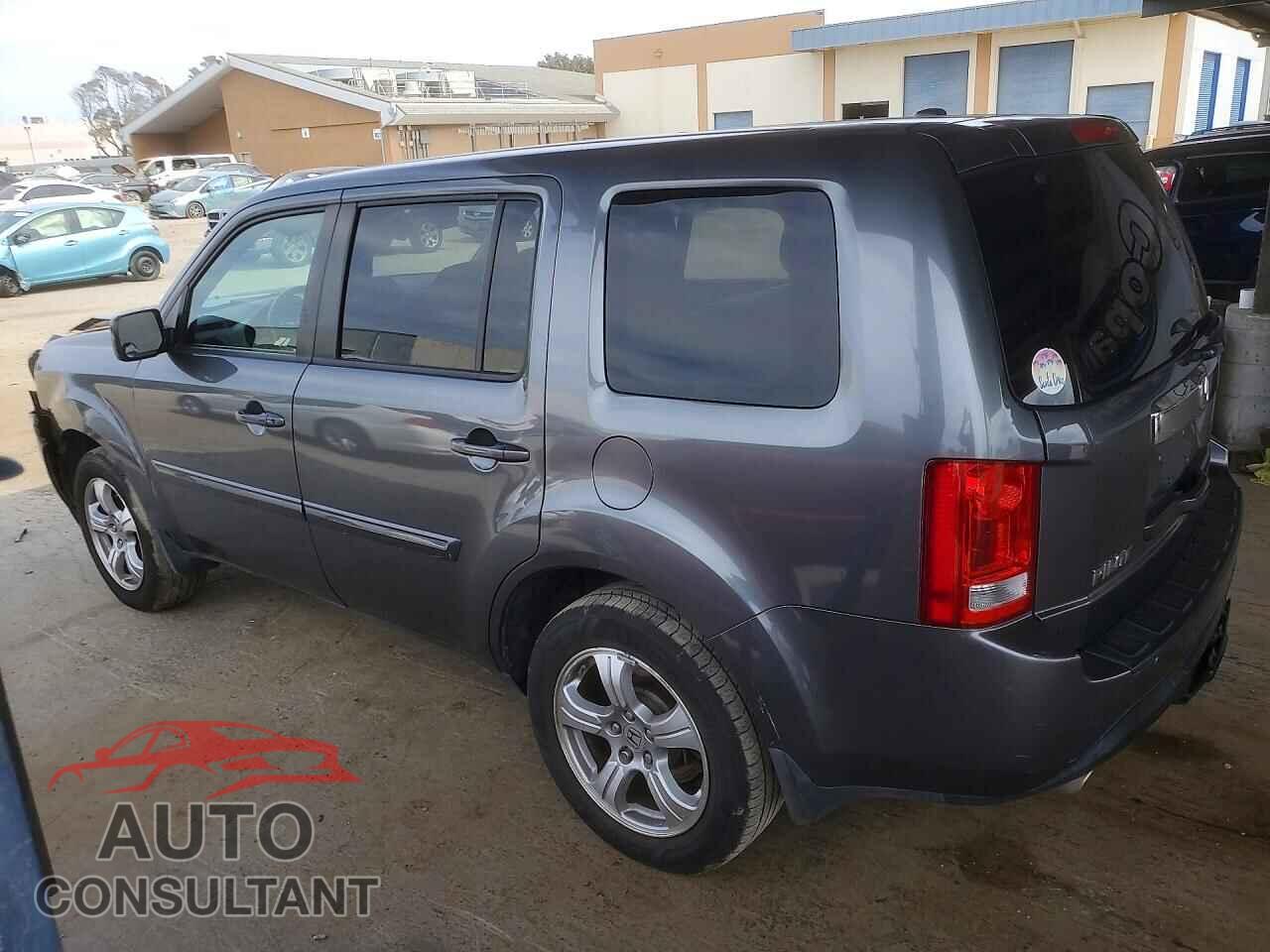 HONDA PILOT 2013 - 5FNYF3H57DB018263