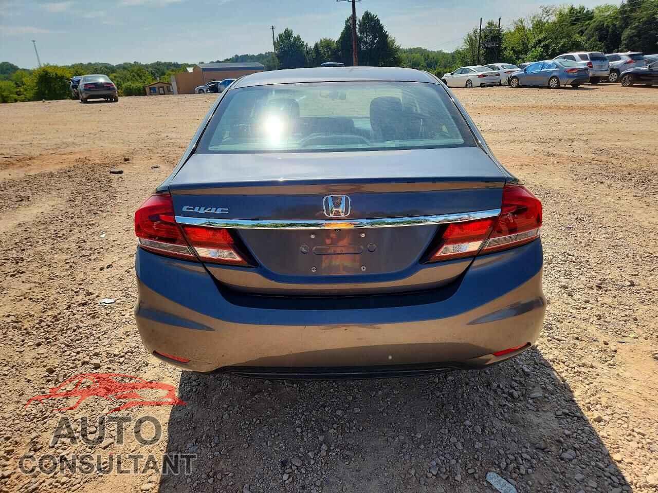 HONDA CIVIC 2013 - 2HGFB2F82DH530972