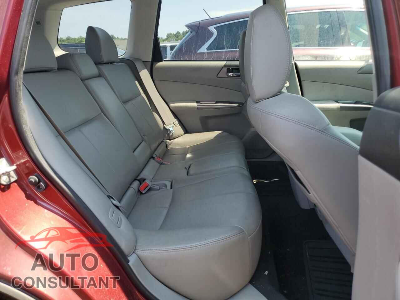 SUBARU FORESTER 2011 - JF2SHAEC9BH731512