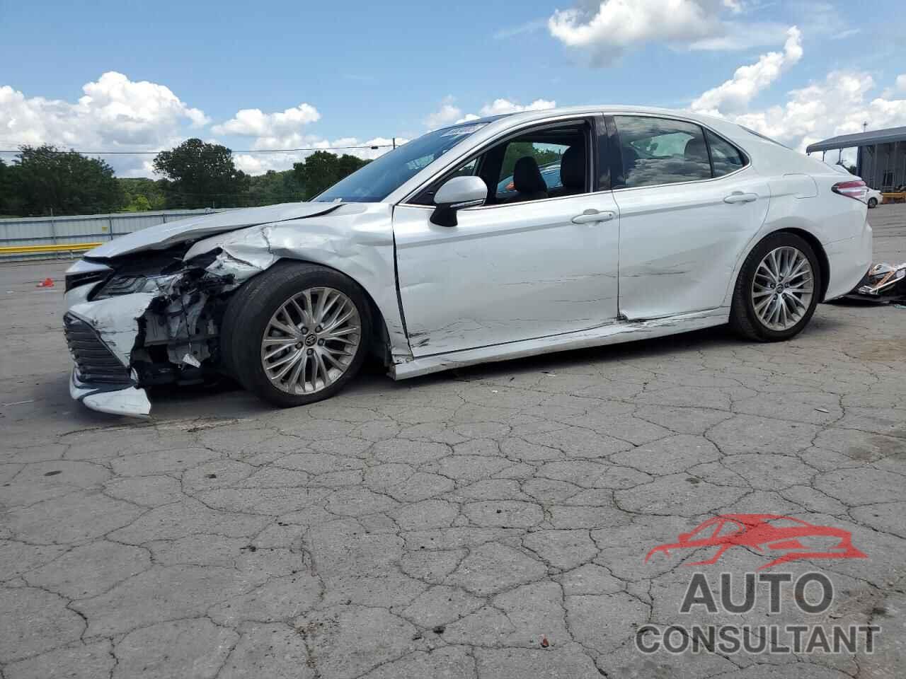 TOYOTA CAMRY 2020 - 4T1F11AK7LU394845
