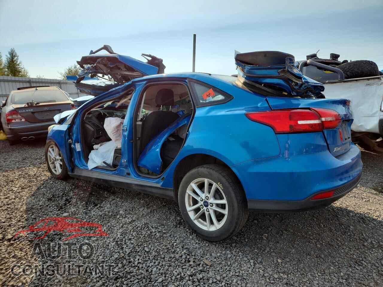 FORD FOCUS 2015 - 1FADP3F27FL358538