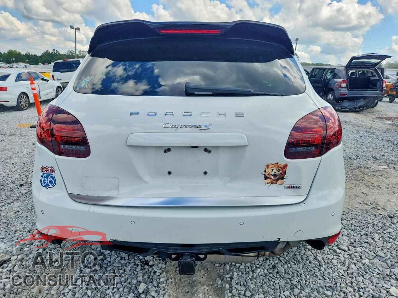 PORSCHE CAYENNE 2012 - WP1AB2A26CLA46086