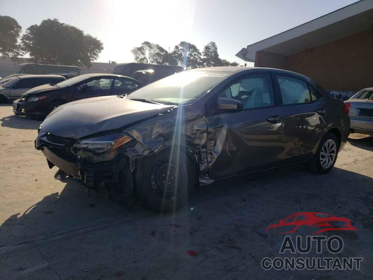 TOYOTA COROLLA 2018 - 2T1BURHE0JC039941