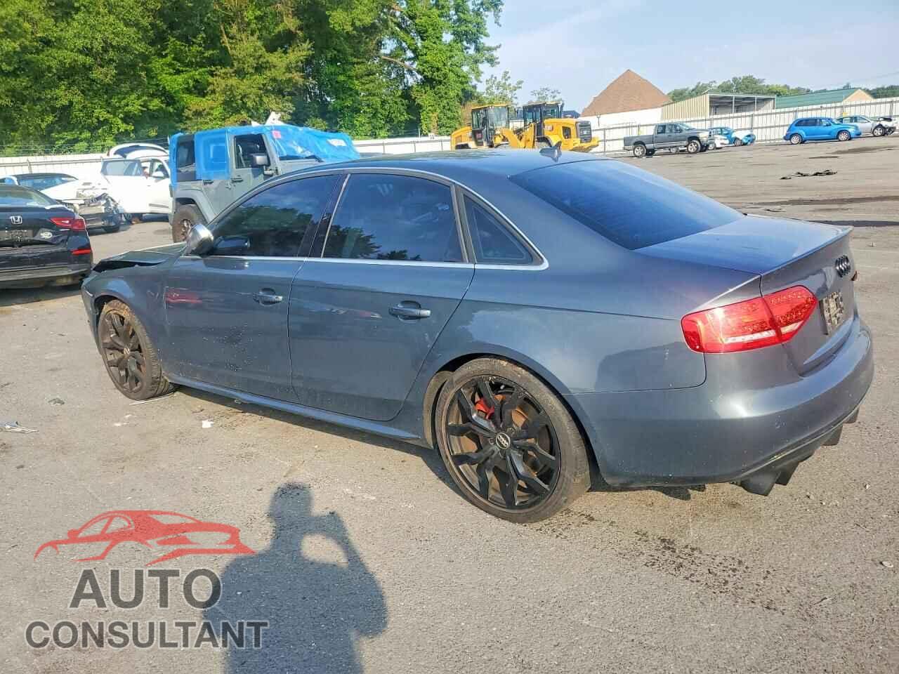 AUDI S4/RS4 2011 - WAUBGAFL1BA032297