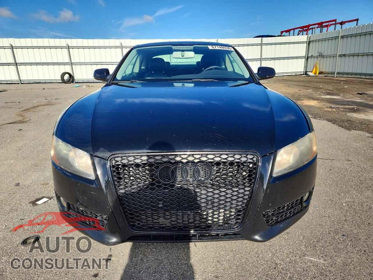AUDI A5 2010 - WAUCFAFR6AA045511