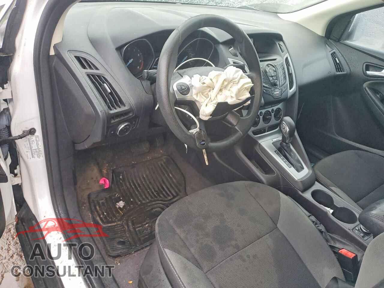 FORD FOCUS 2012 - 1FAHP3F29CL284018