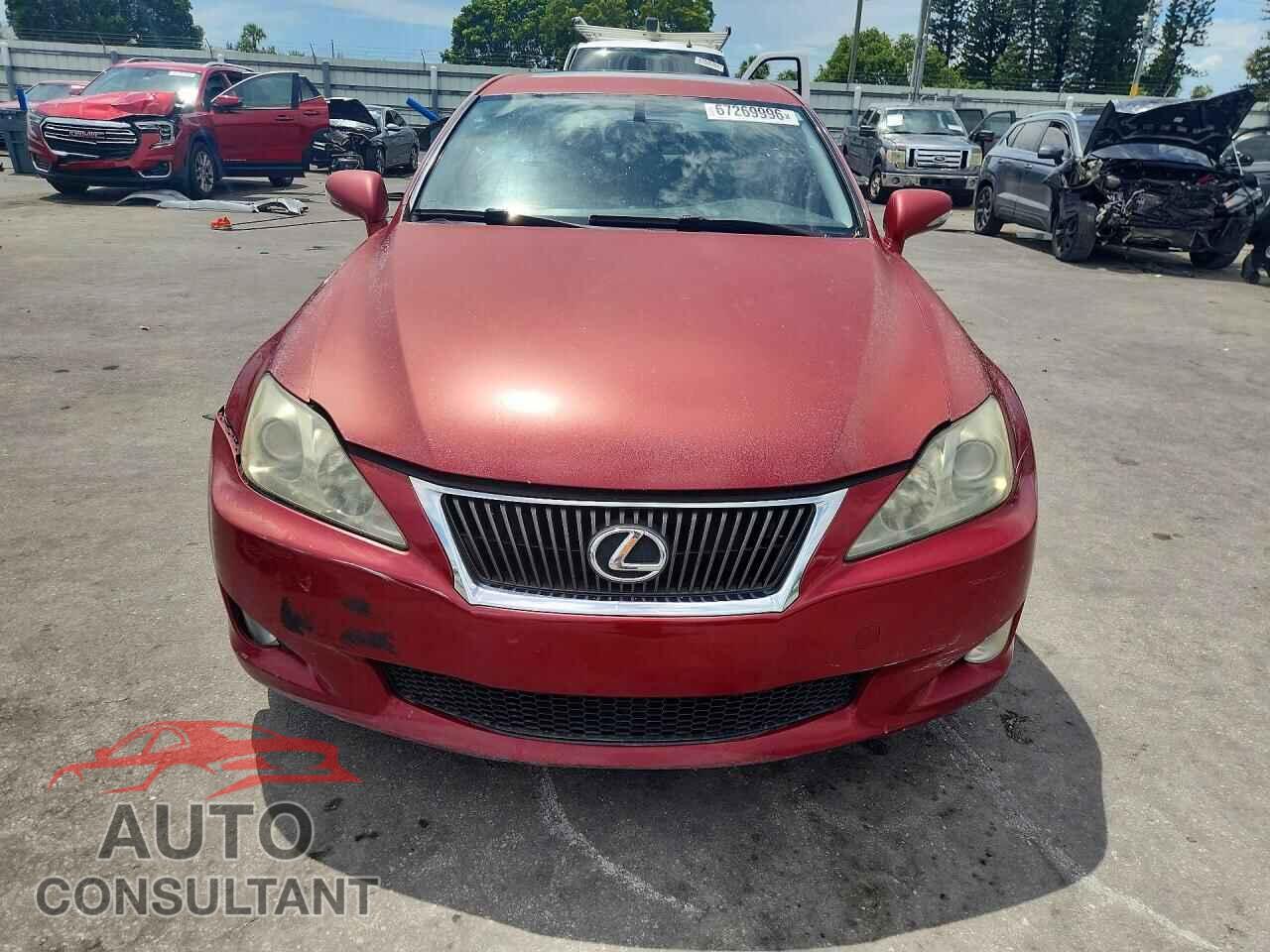 LEXUS IS 2010 - JTHBF5C29A2100006