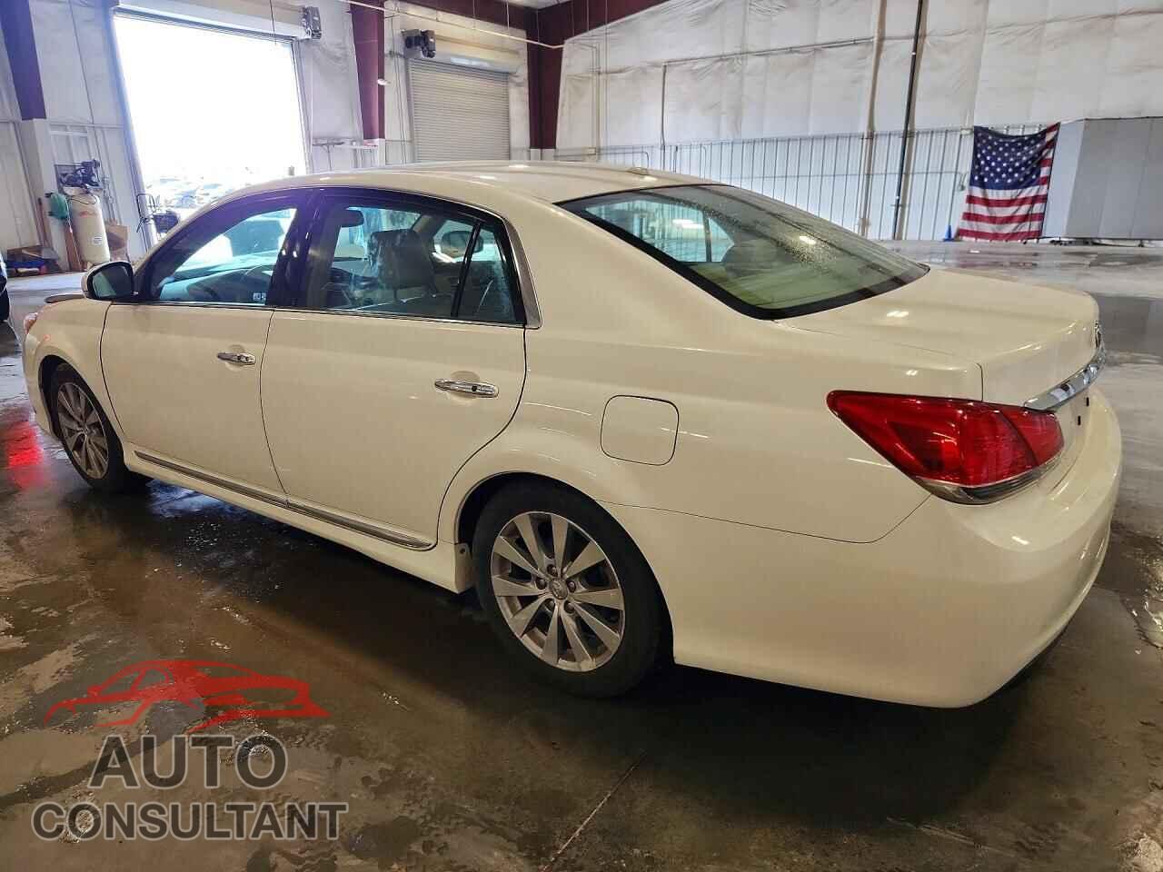TOYOTA AVALON 2012 - 4T1BK3DB6CU473443