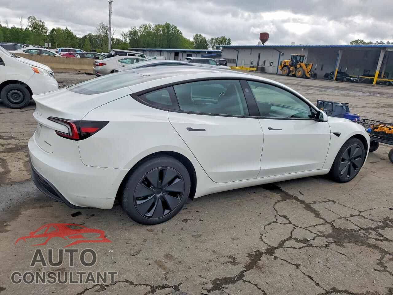 TESLA MODEL 3 2025 - 5YJ3E1EB9SF005944