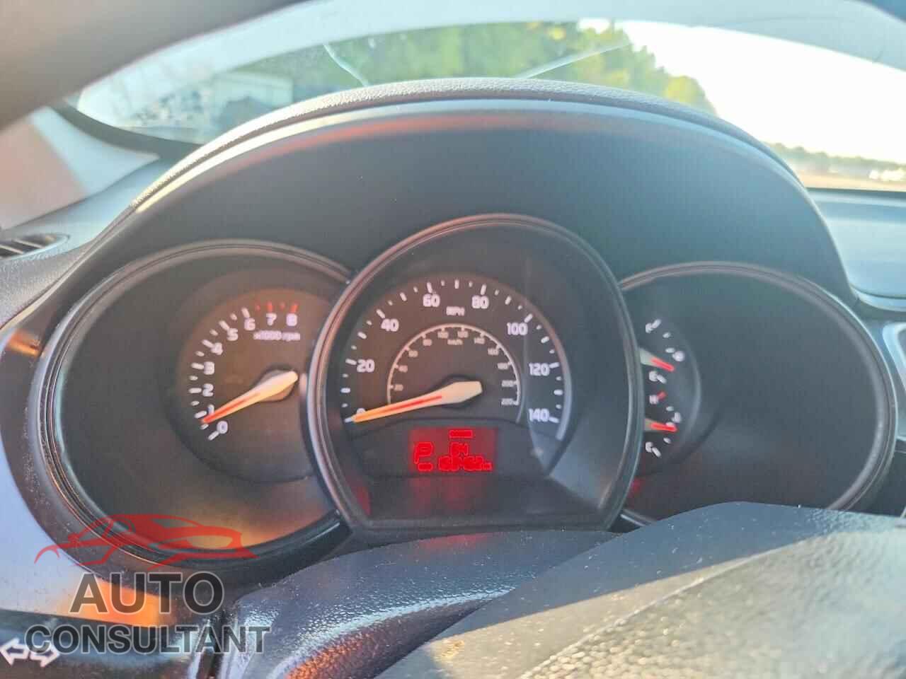 KIA RIO 2017 - KNADM4A37H6048011