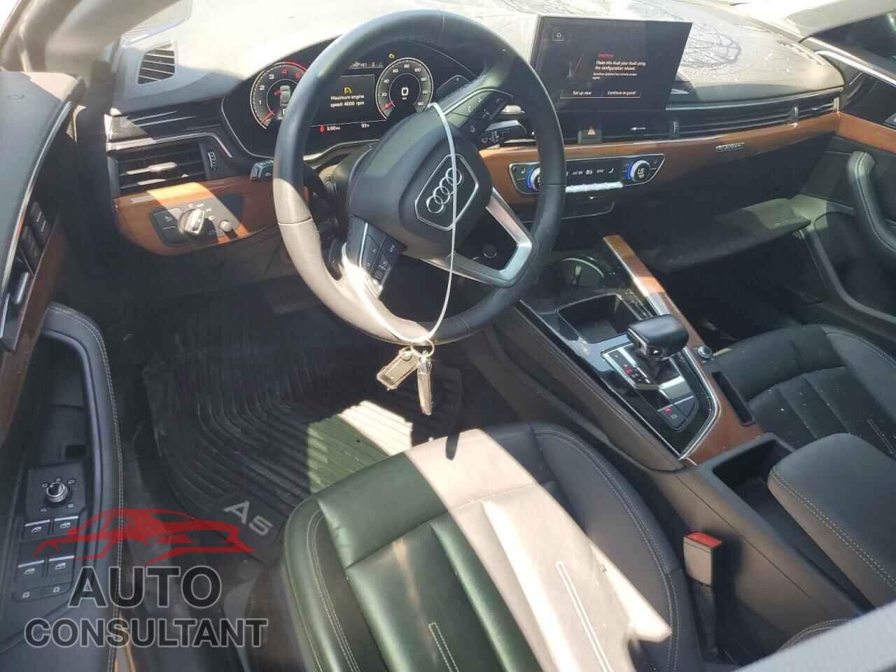 AUDI A5 2022 - WAUCBCF51NA011339