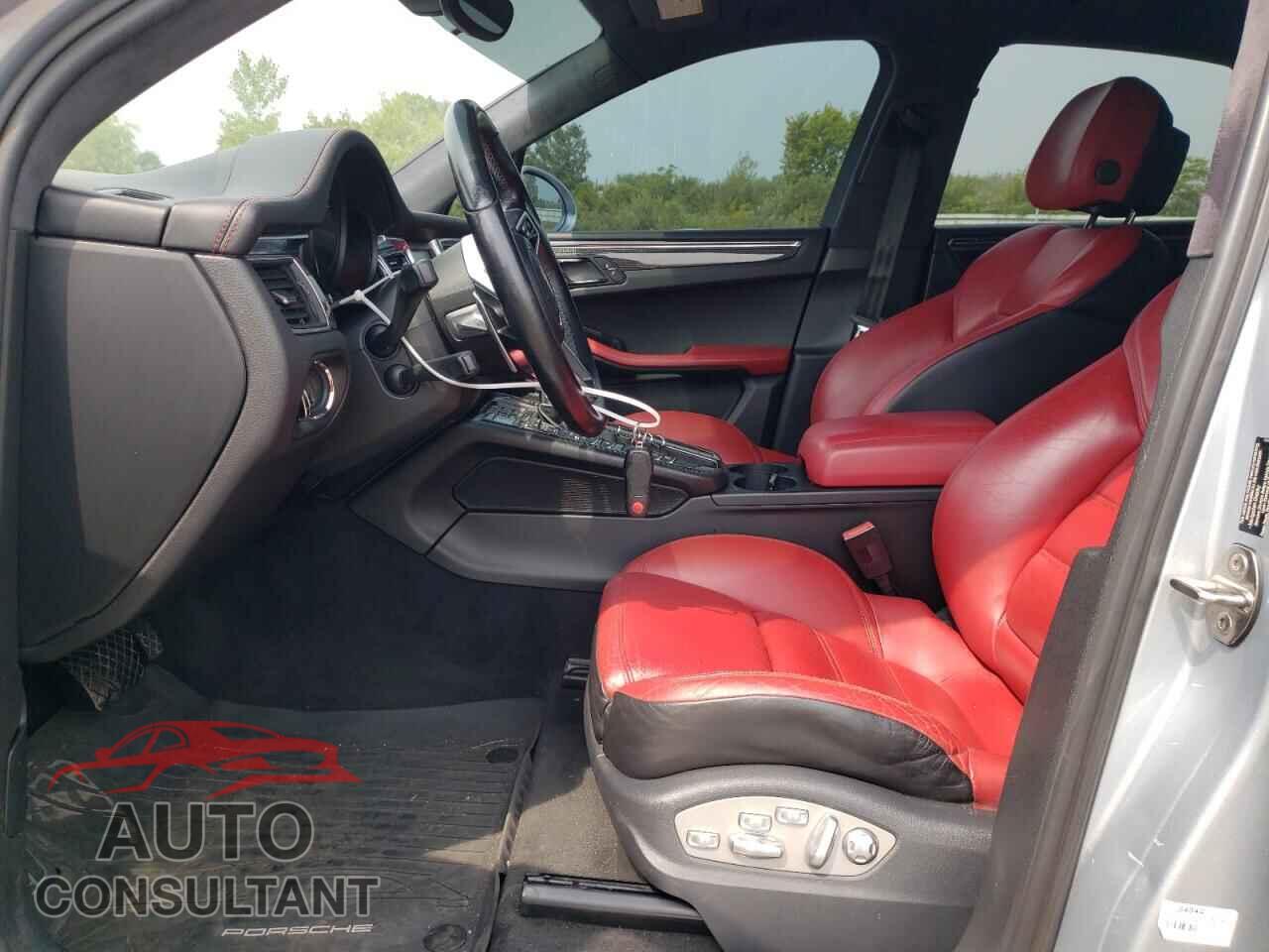 PORSCHE MACAN 2015 - WP1AF2A59FLB47187