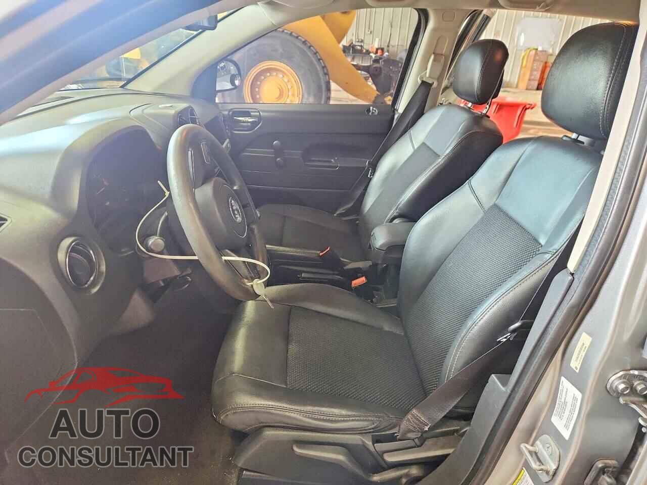 JEEP COMPASS 2014 - 1C4NJCBA9ED819440