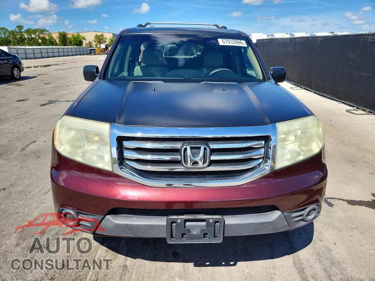 HONDA PILOT 2015 - 5FNYF3H24FB016513