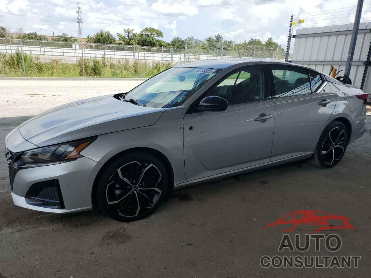 NISSAN ALTIMA 2023 - 1N4BL4CVXPN321979