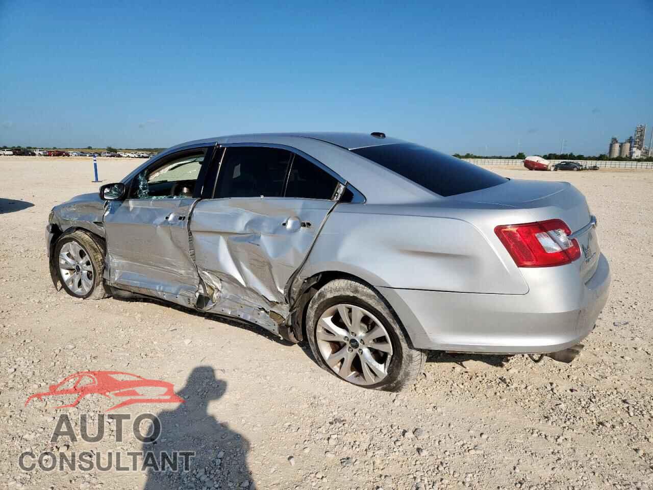 FORD TAURUS 2012 - 1FAHP2EW2CG131178