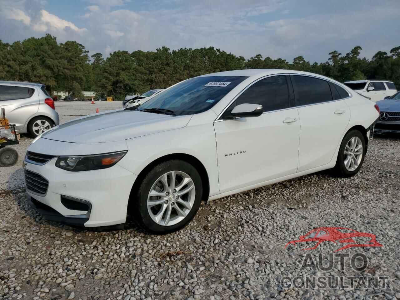 CHEVROLET MALIBU 2017 - 1G1ZE5ST3HF113486