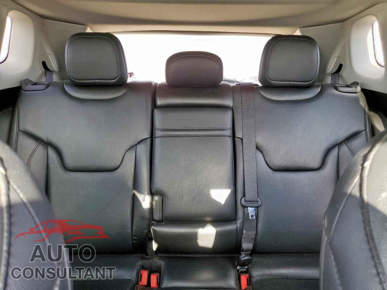JEEP COMPASS 2019 - 3C4NJDCB2KT709879