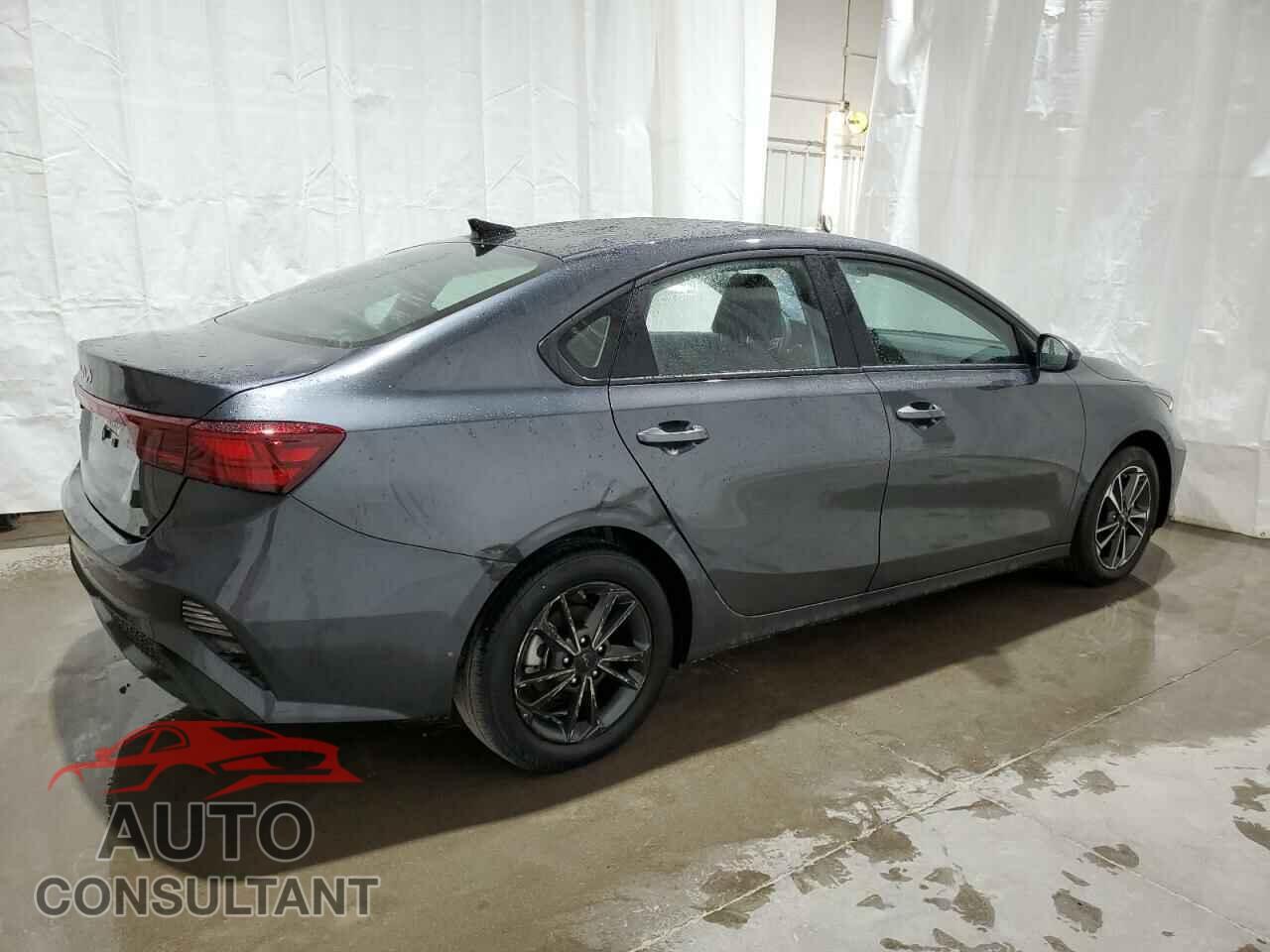 KIA FORTE 2024 - 3KPF24AD2RE740425