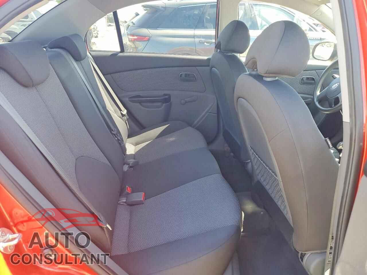 KIA RIO 2011 - KNADH4A35B6924070