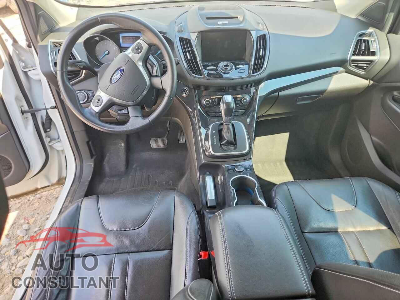 FORD ESCAPE 2013 - 1FMCU9J93DUA76051