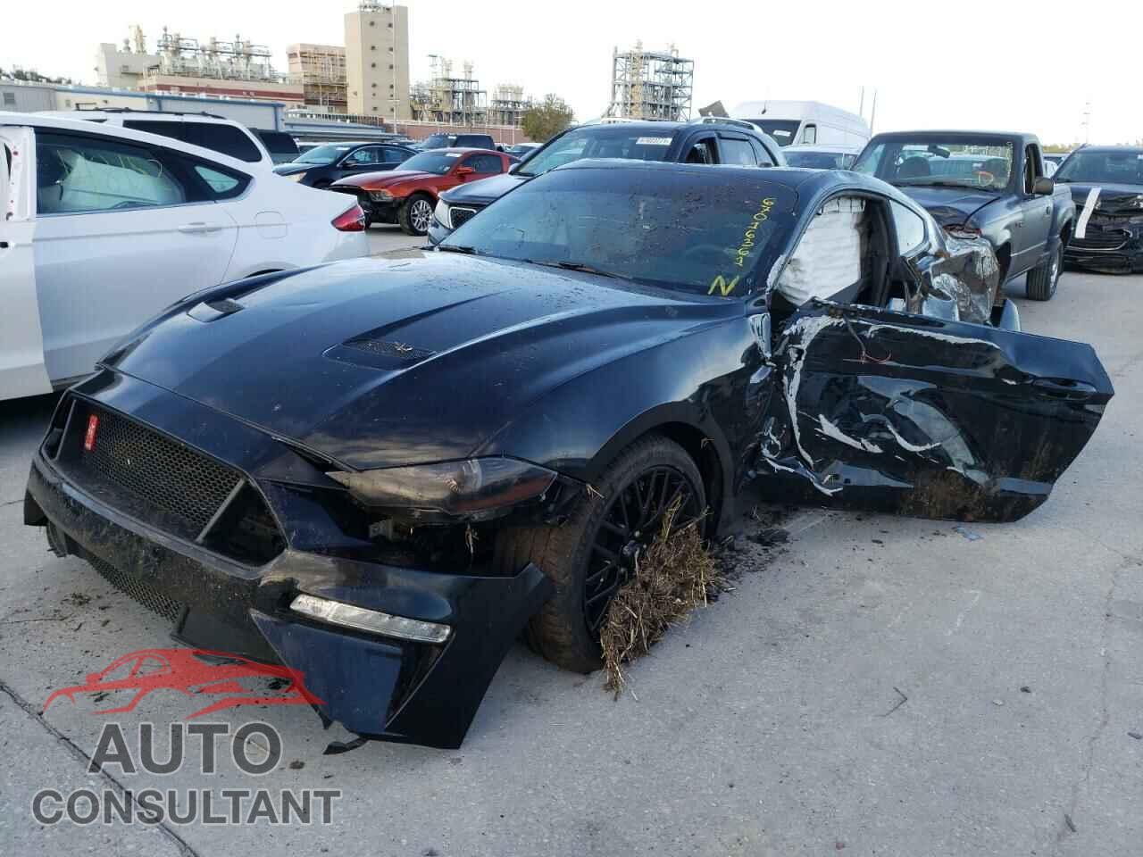 FORD MUSTANG 2019 - 1FA6P8CF9K5191403