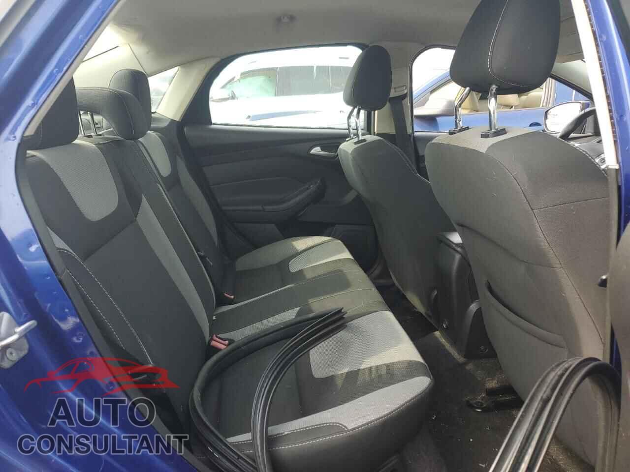 FORD FOCUS 2012 - 1FAHP3F21CL249473
