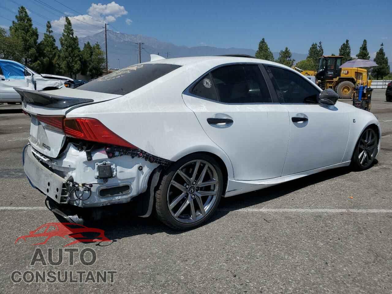 LEXUS IS 2017 - JTHBE1D26H5030046