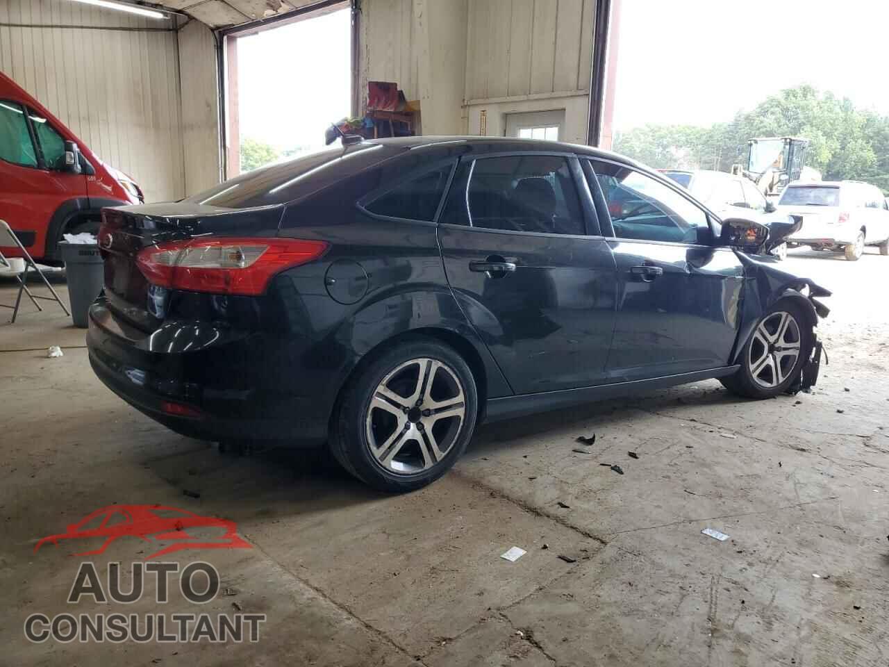 FORD FOCUS 2014 - 1FADP3F27EL428067