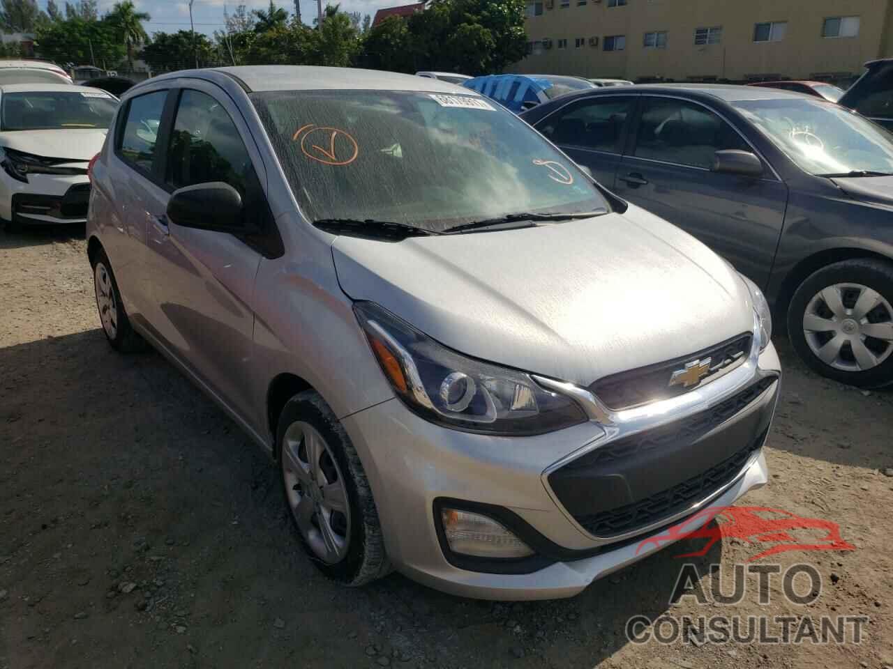 CHEVROLET SPARK 2019 - KL8CB6SA3KC718278