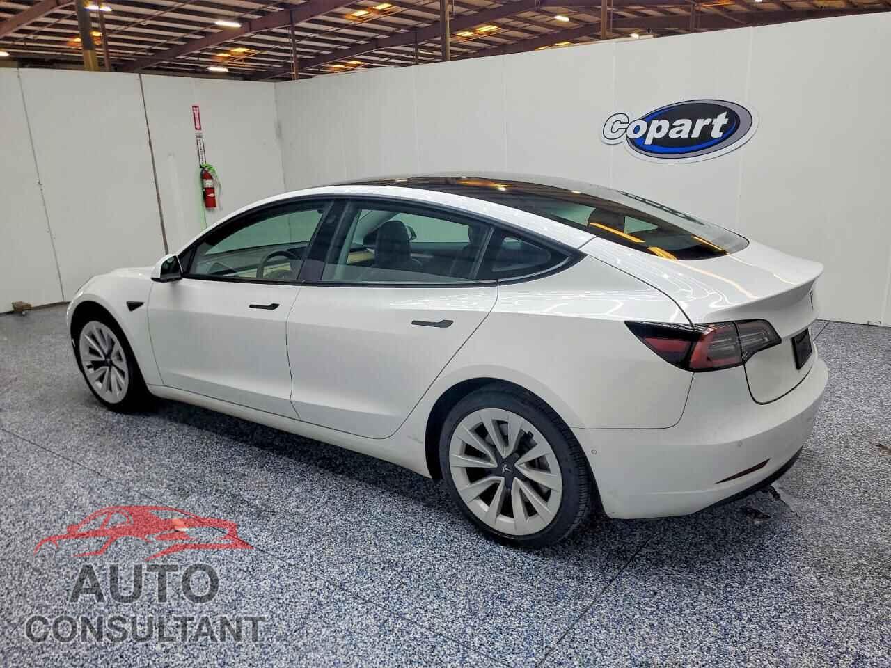TESLA MODEL 3 2022 - 5YJ3E1EA2NF371126