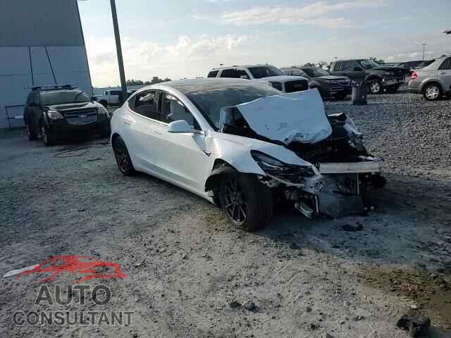 TESLA MODEL 3 2018 - 5YJ3E1EB9JF096762
