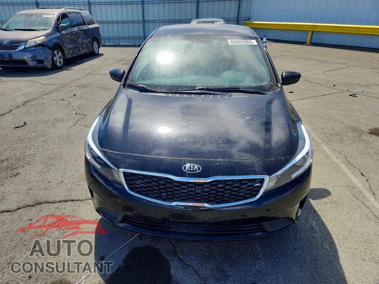 KIA FORTE 2017 - 3KPFL4A73HE012876
