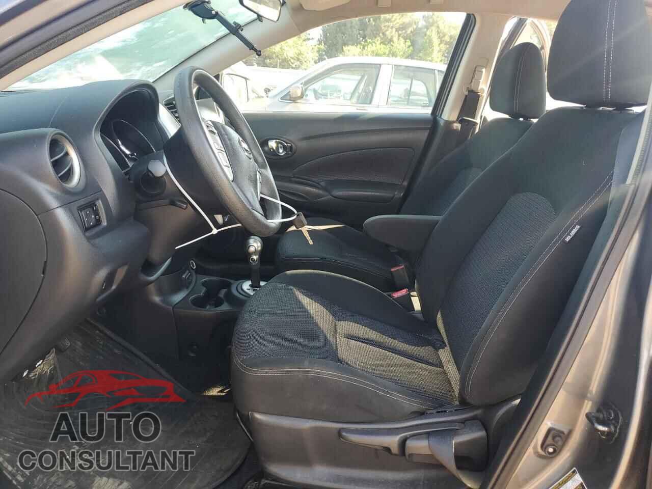NISSAN VERSA 2017 - 3N1CN7AP5HL844023