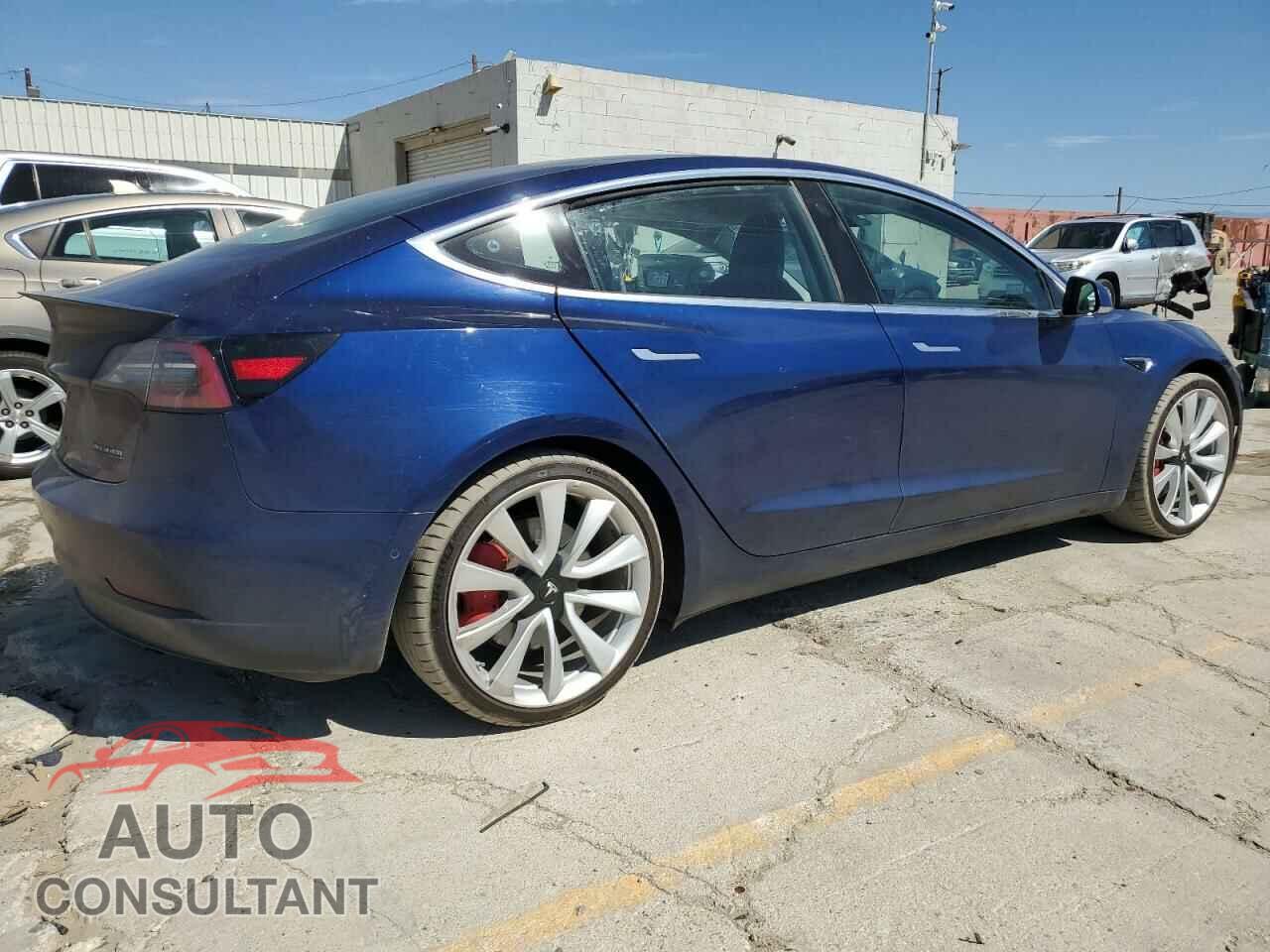TESLA MODEL 3 2018 - 5YJ3E1EB2JF083920
